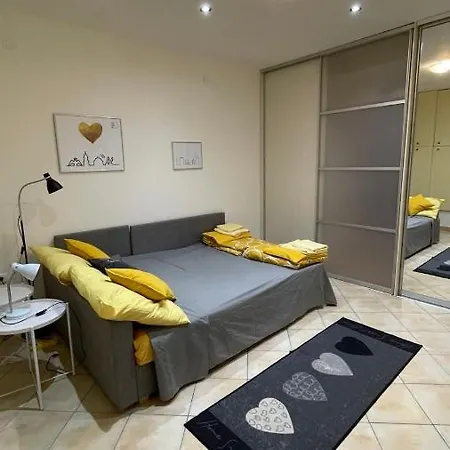 Apartment Studio Luna Rijeka